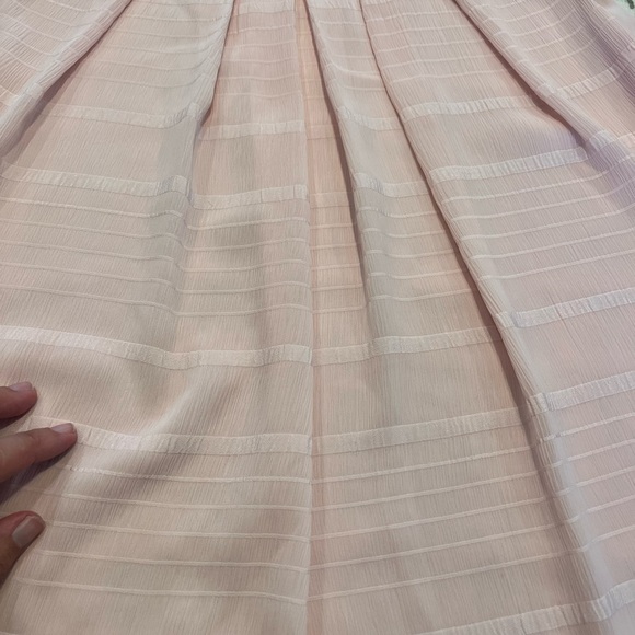 Size L Tommy Hilfiger blush pink flowy blouse - Picture 3 of 4